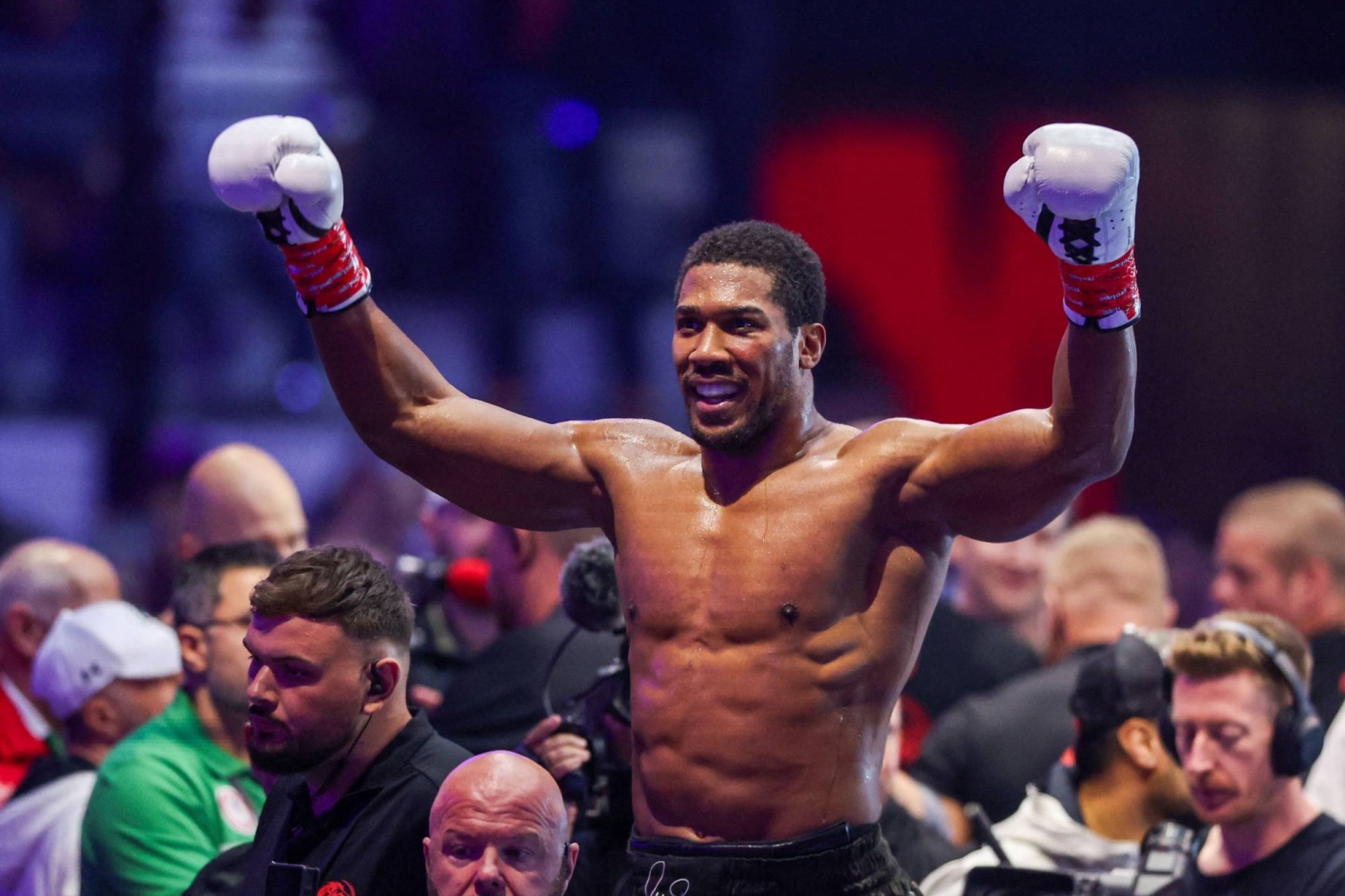 Anthony Joshua’s close call does not dampen appetite for showdown with Tyson Fury
