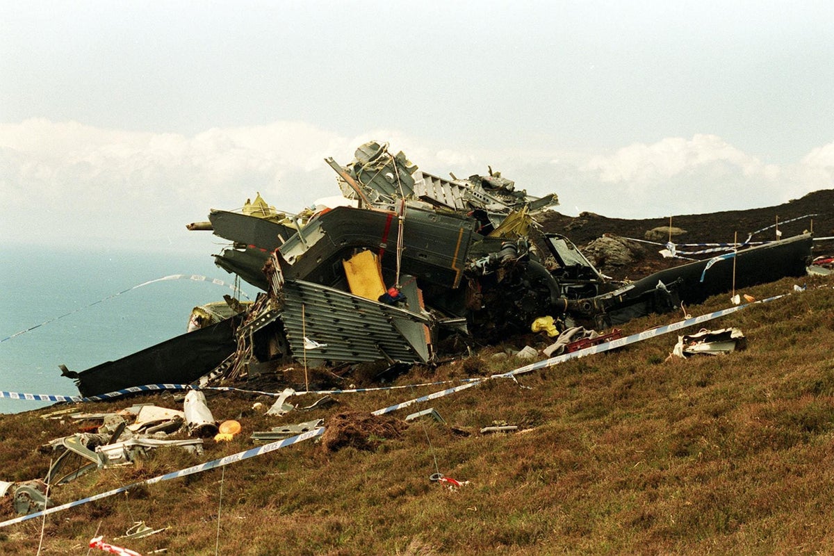 Chinook crash: Victims’ families urge Burnham to order fresh review into tragedy