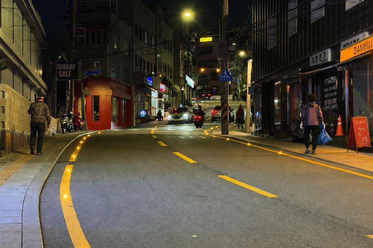 Solar-lit streets protect pedestrians at night in Seoul's Gyeongnidan area