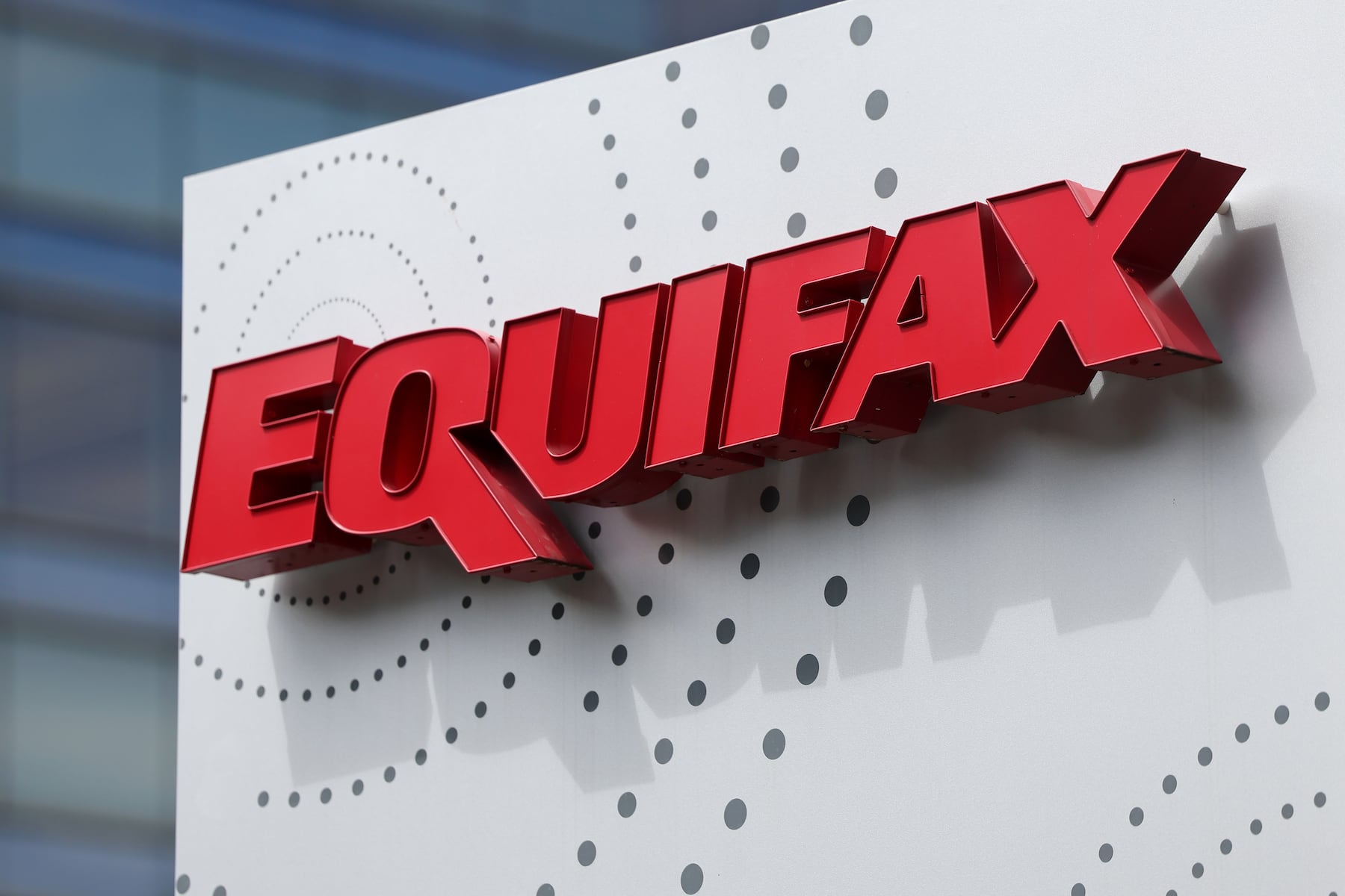 Equifax lawsuit victims could get up to $600