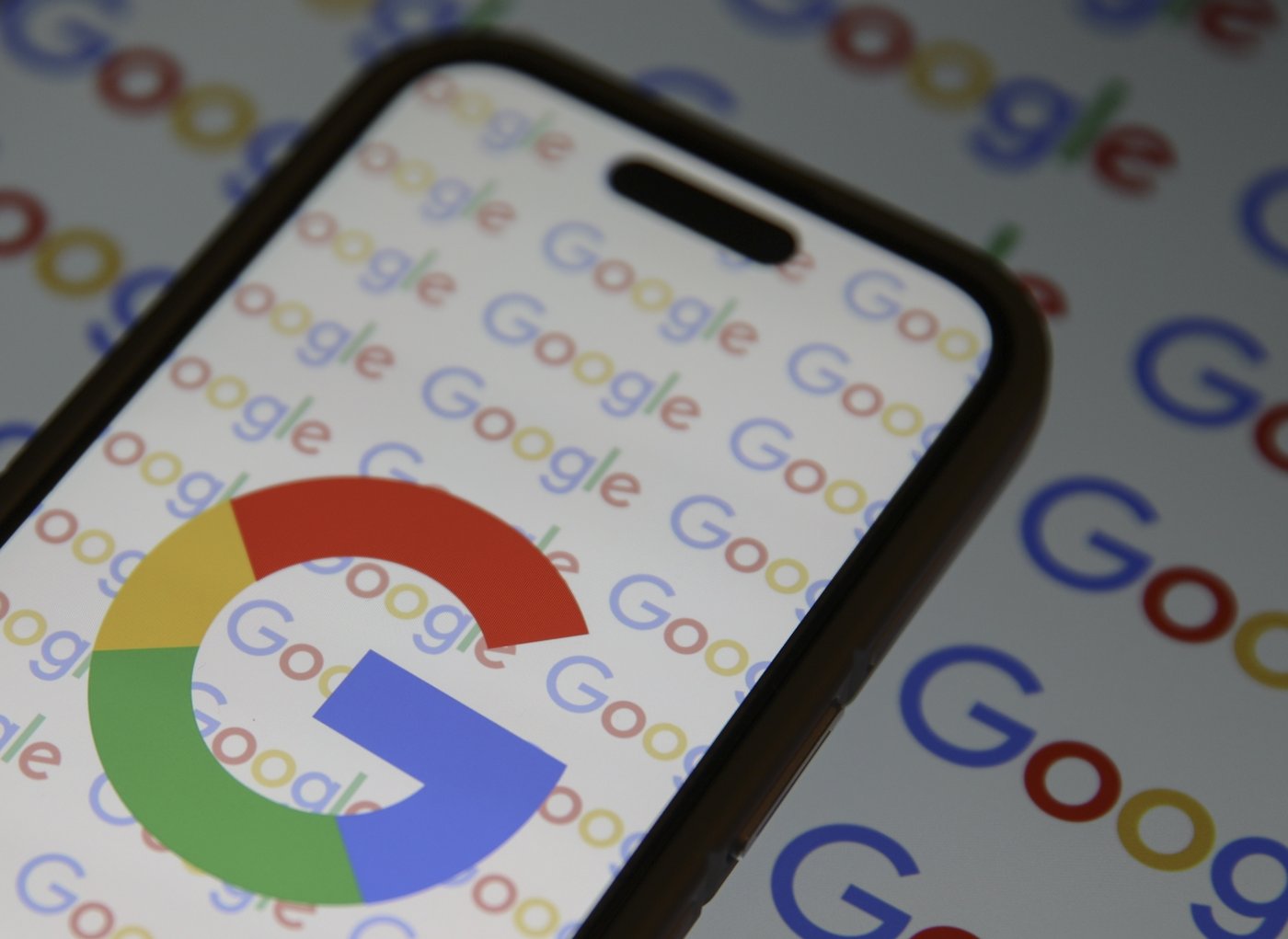 Alphabet Spent $45 Billion on Artificial Intelligence Last Quarter, and It Already Plans to Spend $811 Billion More