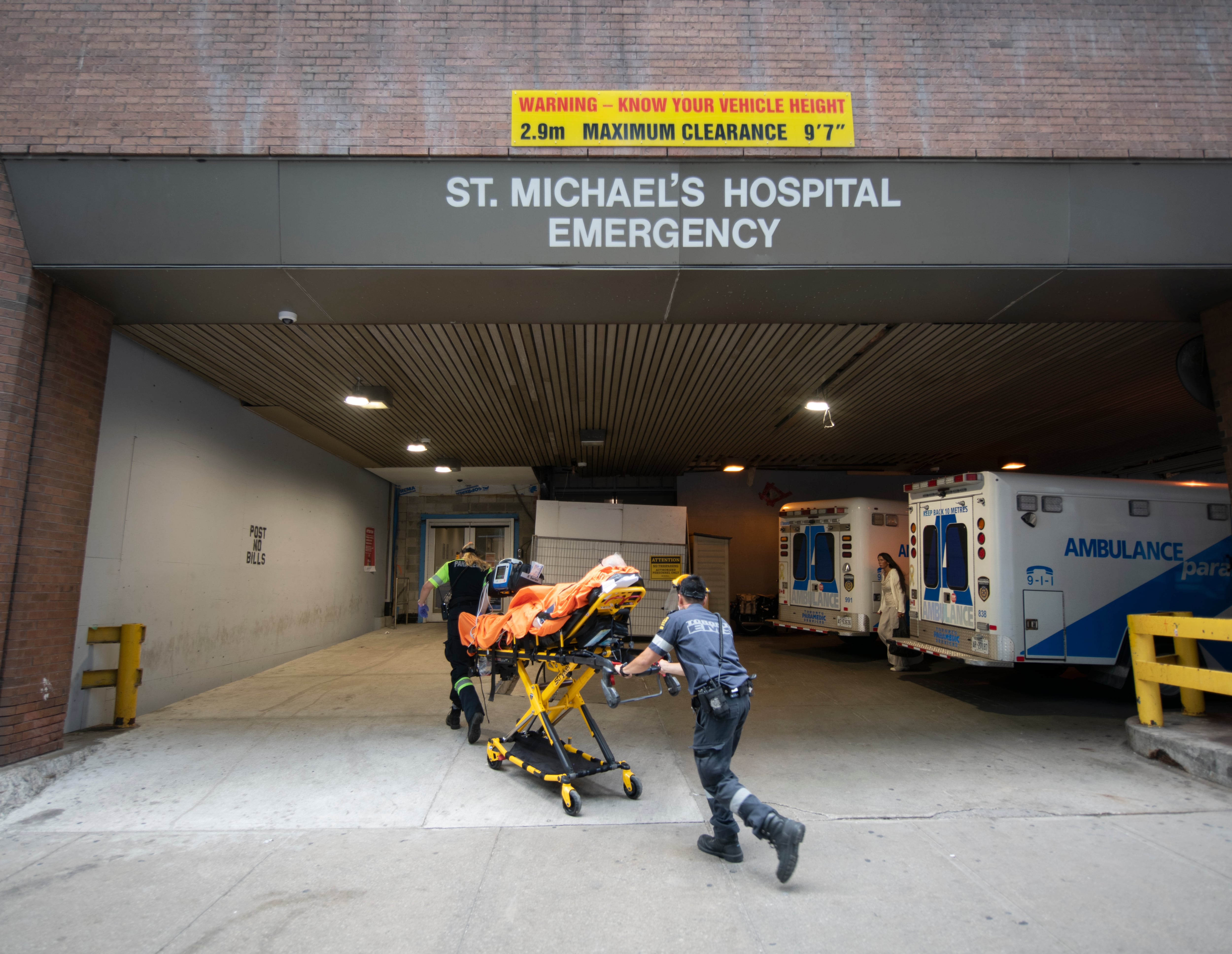 Morning Update: Burnout is pushing emergency room doctors to leave