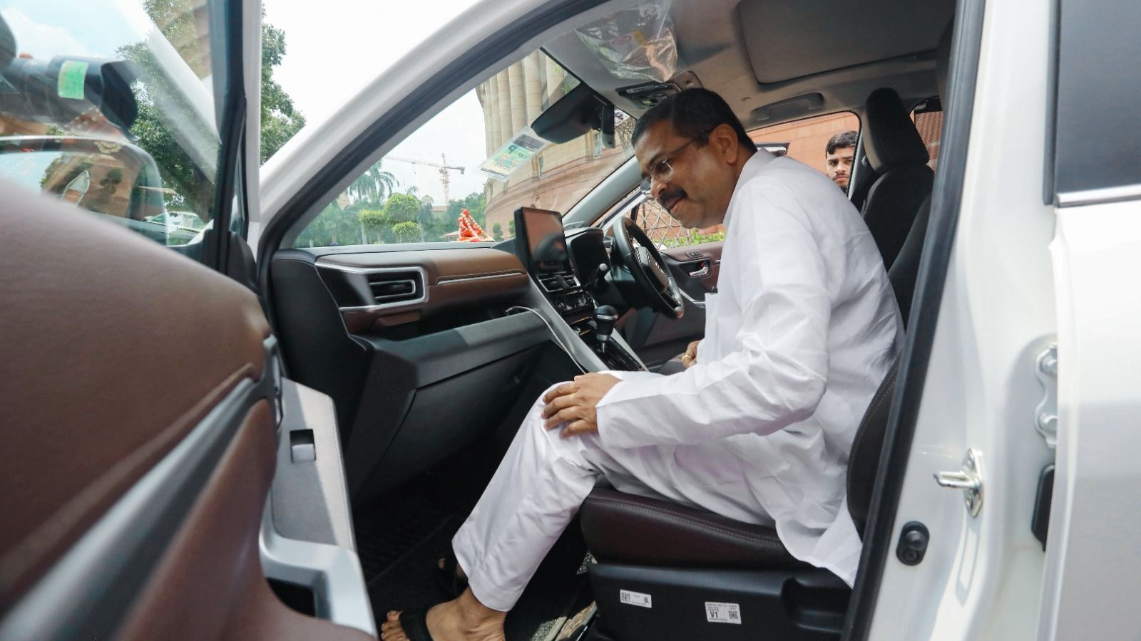 ‘Zindabad’ to jeers, Dharmendra Pradhan’s day in Parliament after resignation