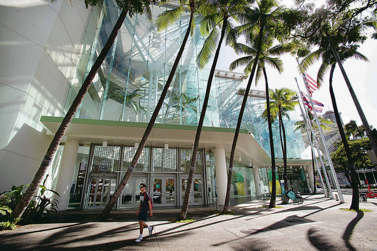 Convention center food and beverage business now in-house