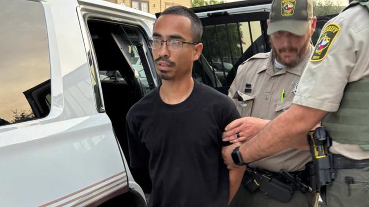 Seguin man arrested in child pornography investigation, Guadalupe County deputies say