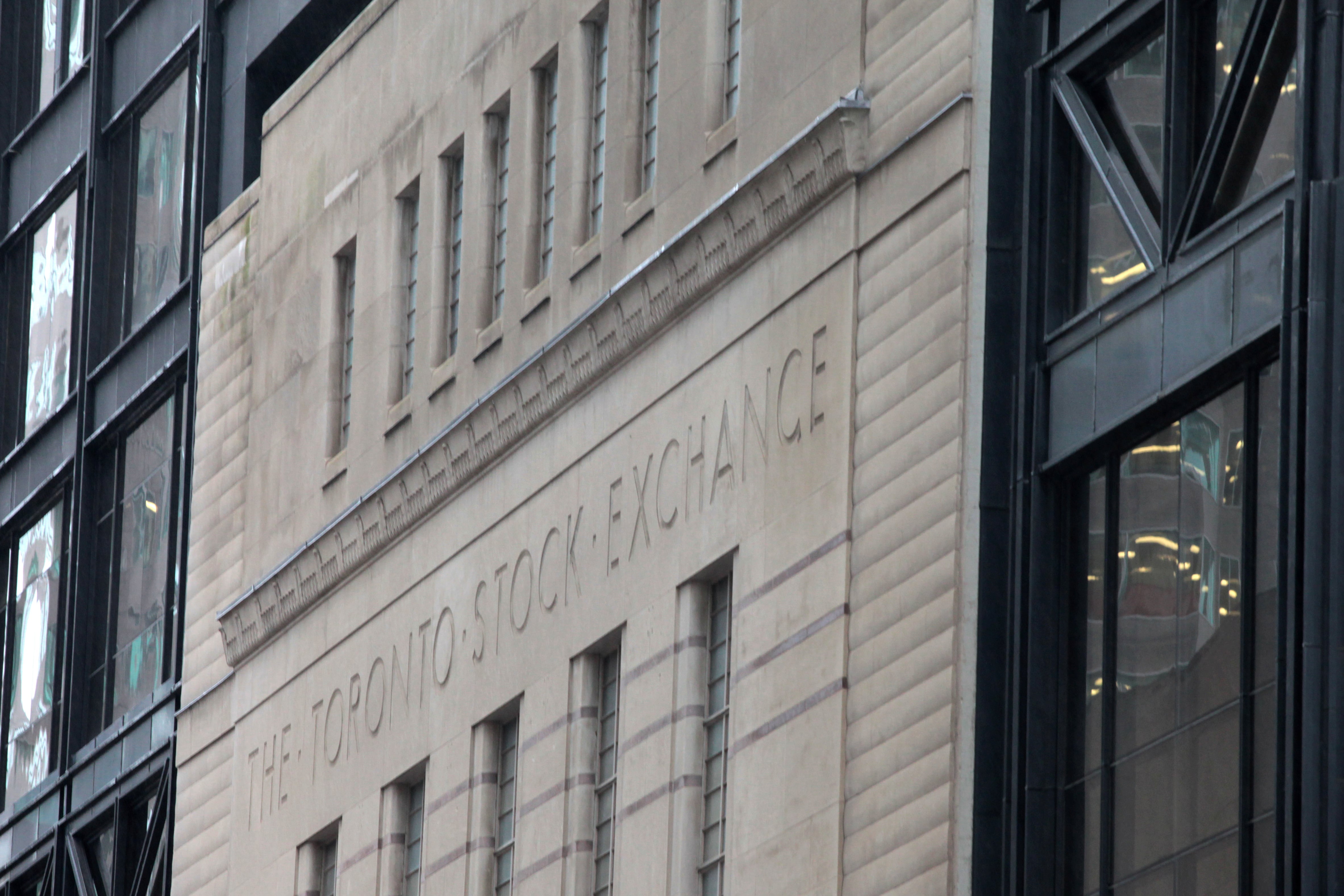 The most oversold and overbought stocks on the TSX