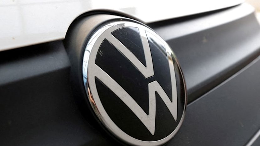 Volkswagen in takeover talks with Chinese partner on Spanish battery plant, trade outlet reports