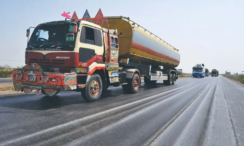 Govt, oil tanker association agree to form committee to address issues within two weeks