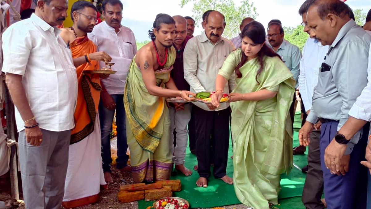 Minister launches key projects to address Nandyal’s drinking water problems