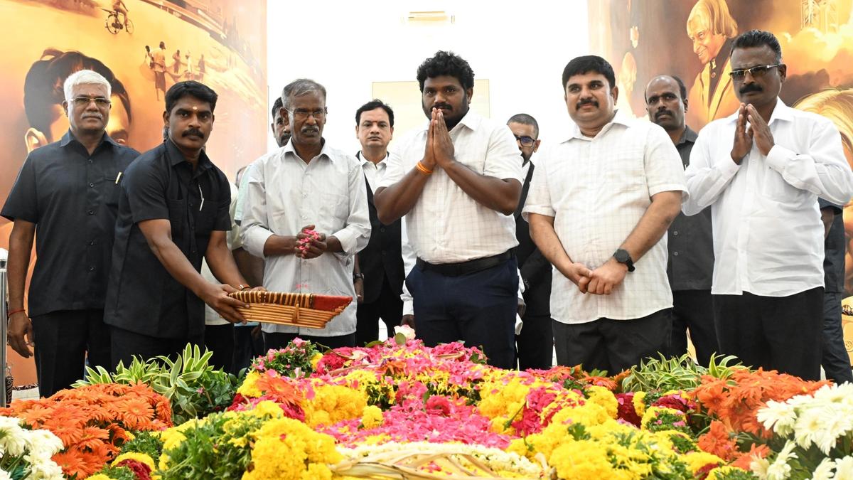 Homage paid to Kalam on his 11th death anniversary