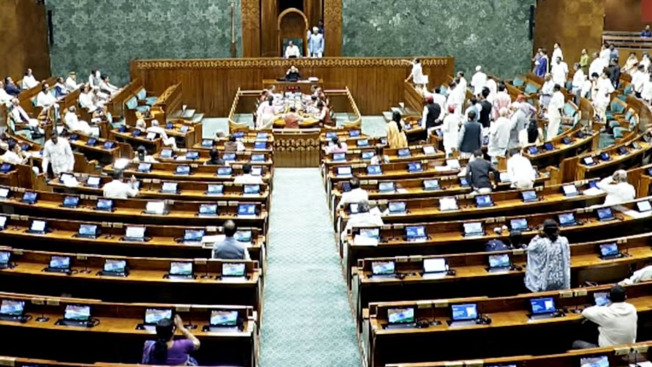Protests In Punjab Reach Parliament, Become Challenge For State Government