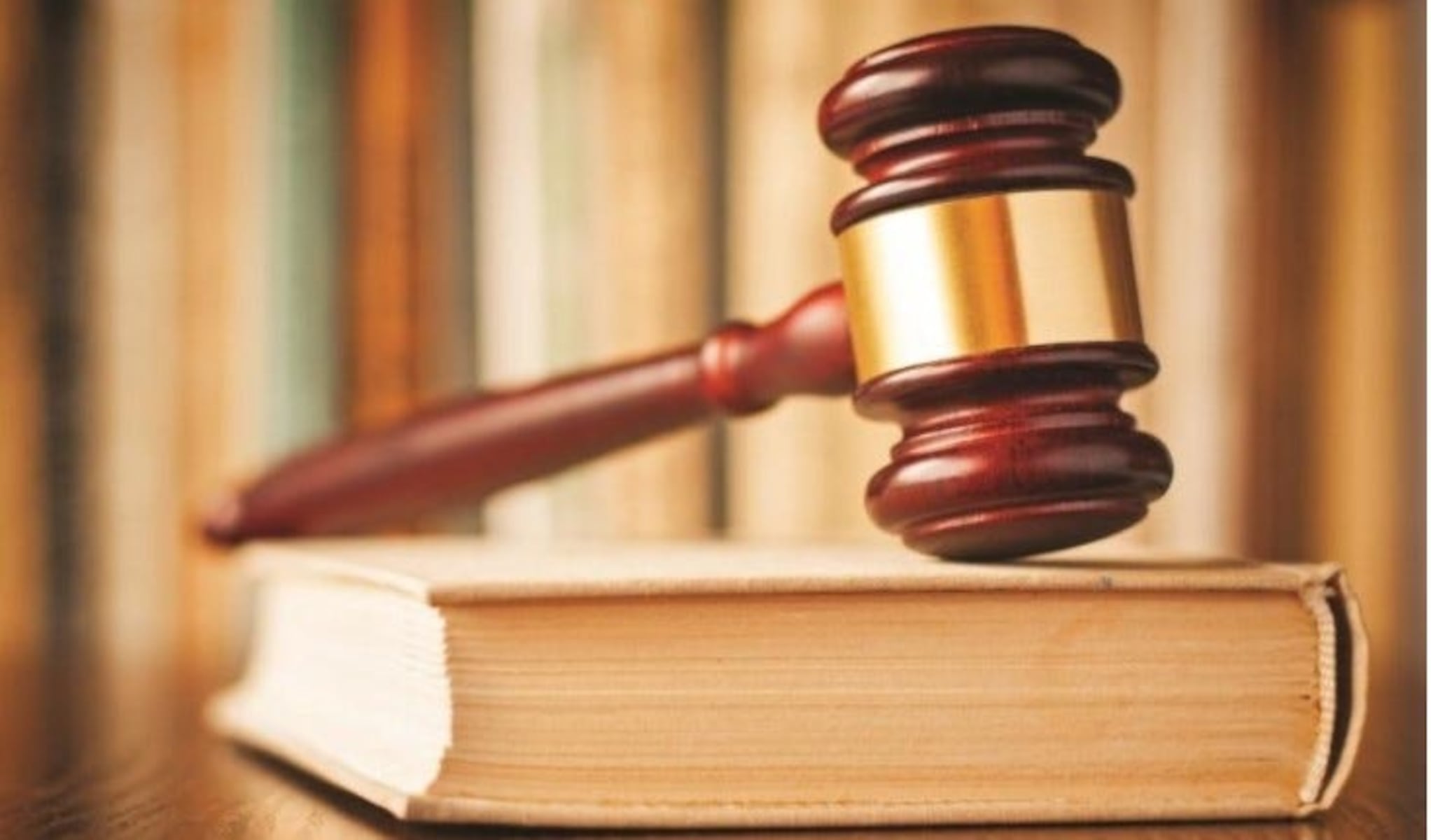 Pa. judge accused of assaulting wife, daughter no longer suspended after charges withdrawn