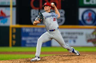 Mets promote top pitching prospect Jonathan Santucci to Triple-A
