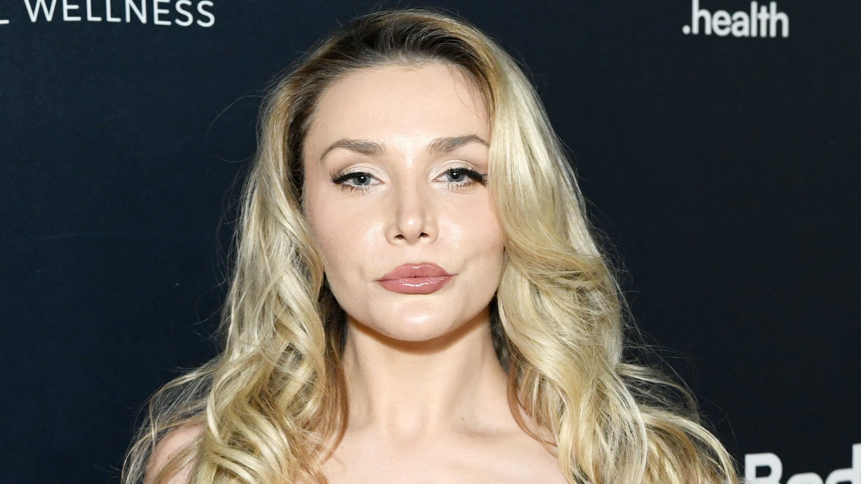 Courtney Stodden Says Jason Alexander’s Apology Should Set an Example