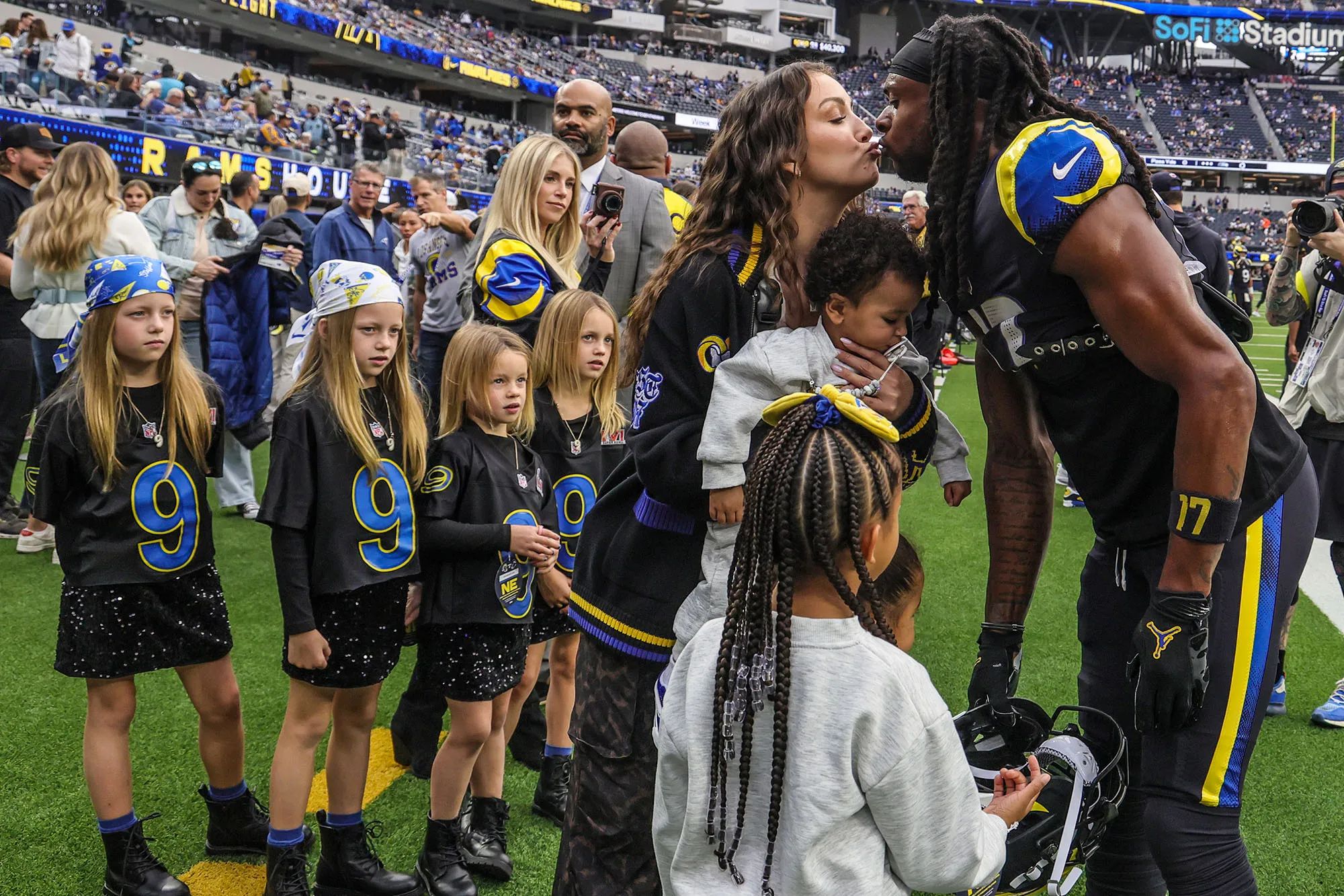 Rams star reveals wife is pregnant with fourth child in beach photoshoot