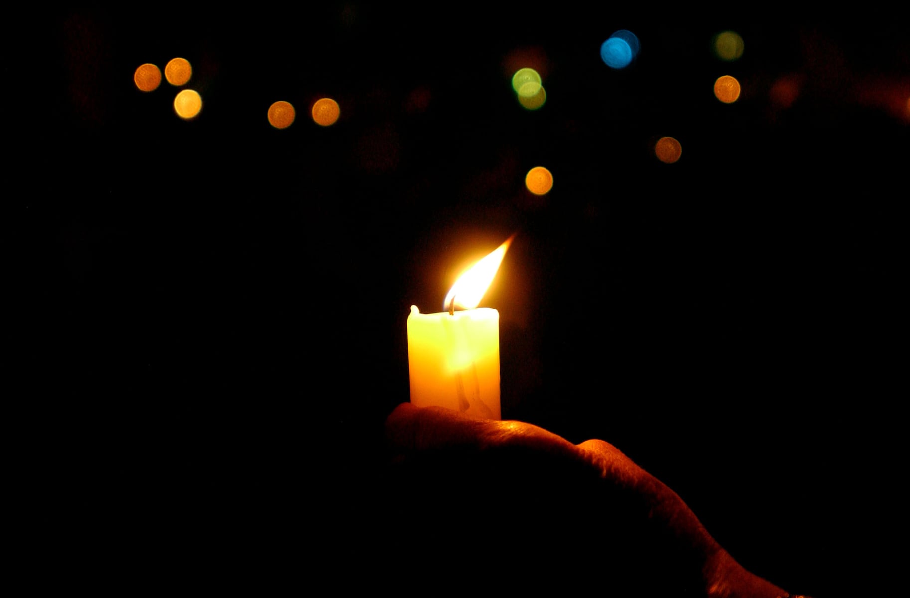 Students are sharing heartfelt memories of two teachers they’ll never forget