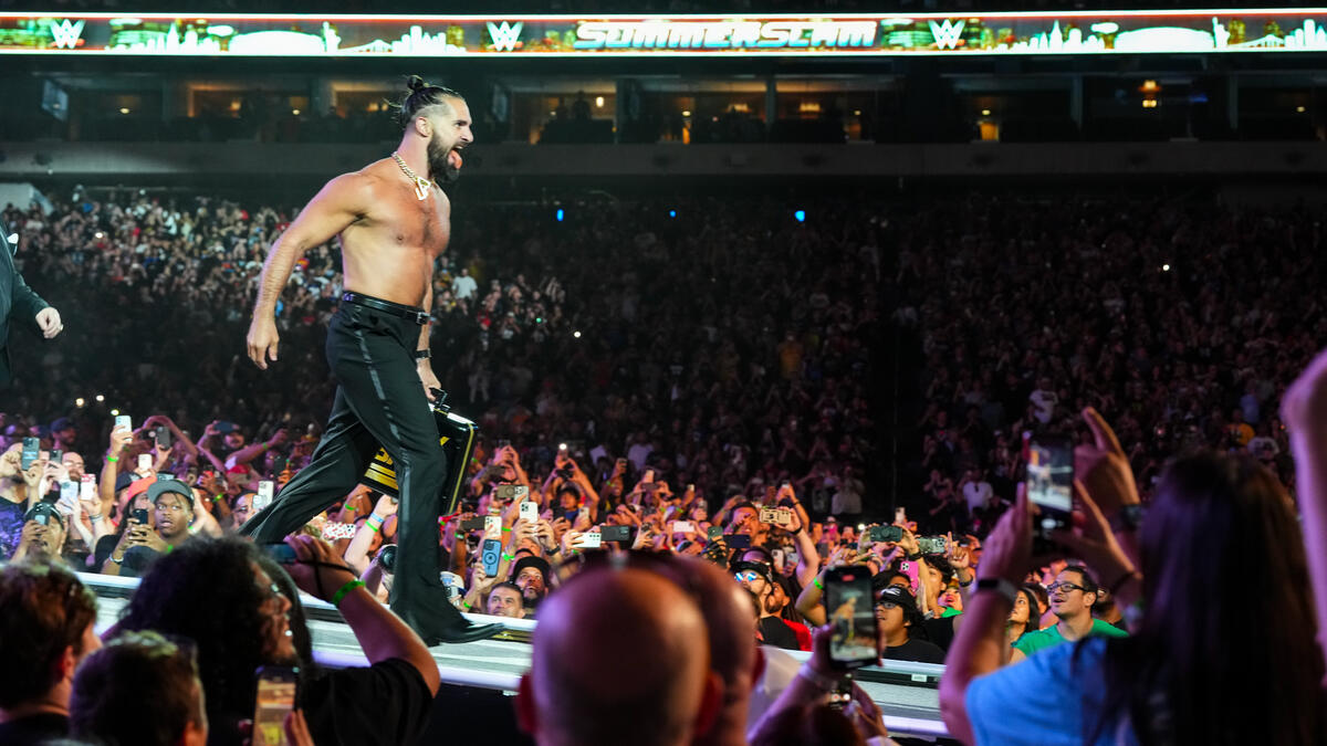 WWE Initially Wanted Seth Rollins In His Ring Gear For Surprise Cash-In At SummerSlam 2025, Becky Lynch Said ‘Absolutely Not’ To The Idea