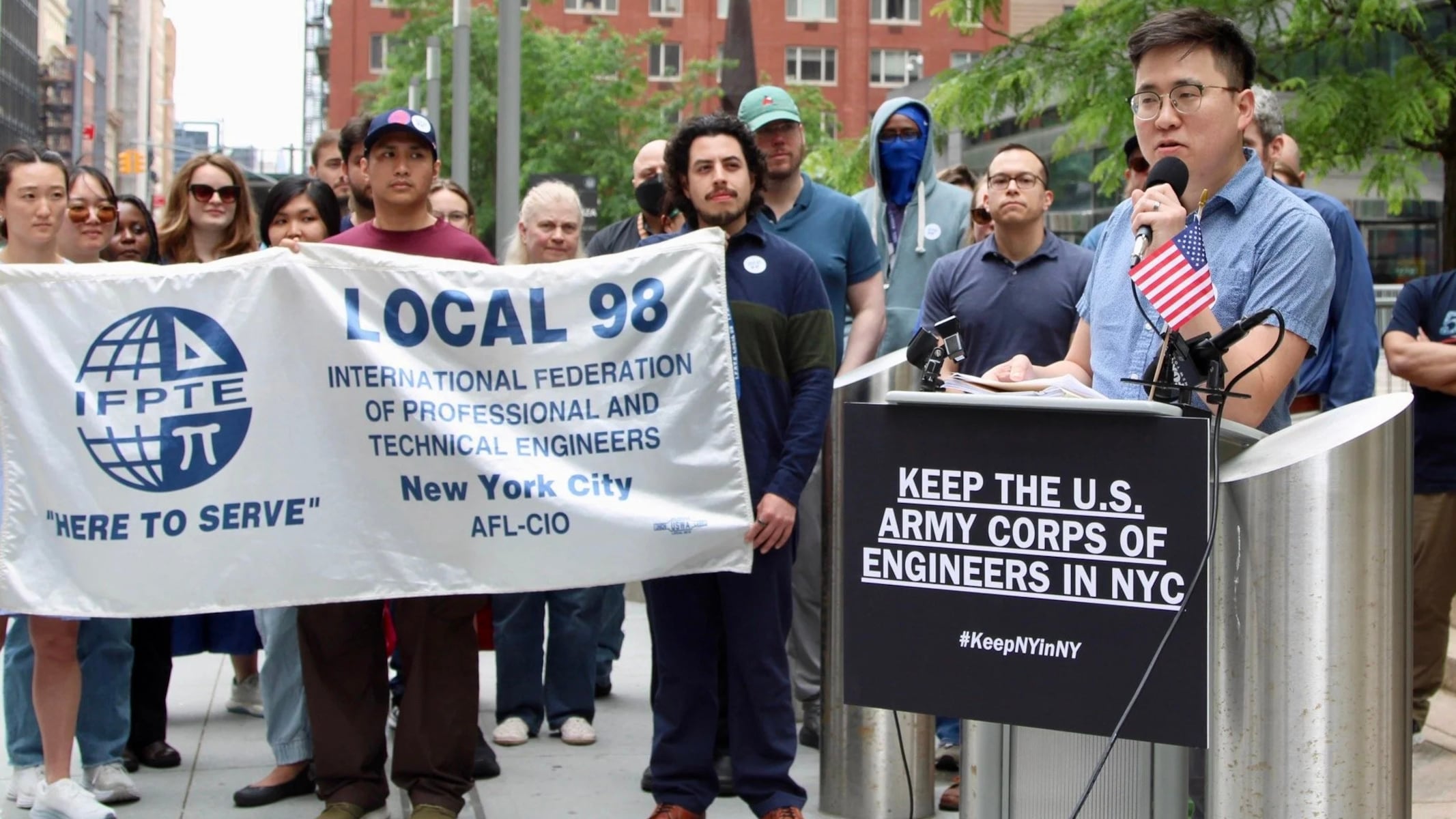 Nearly half of these federal workers say they’ll quit if offices move to New Jersey