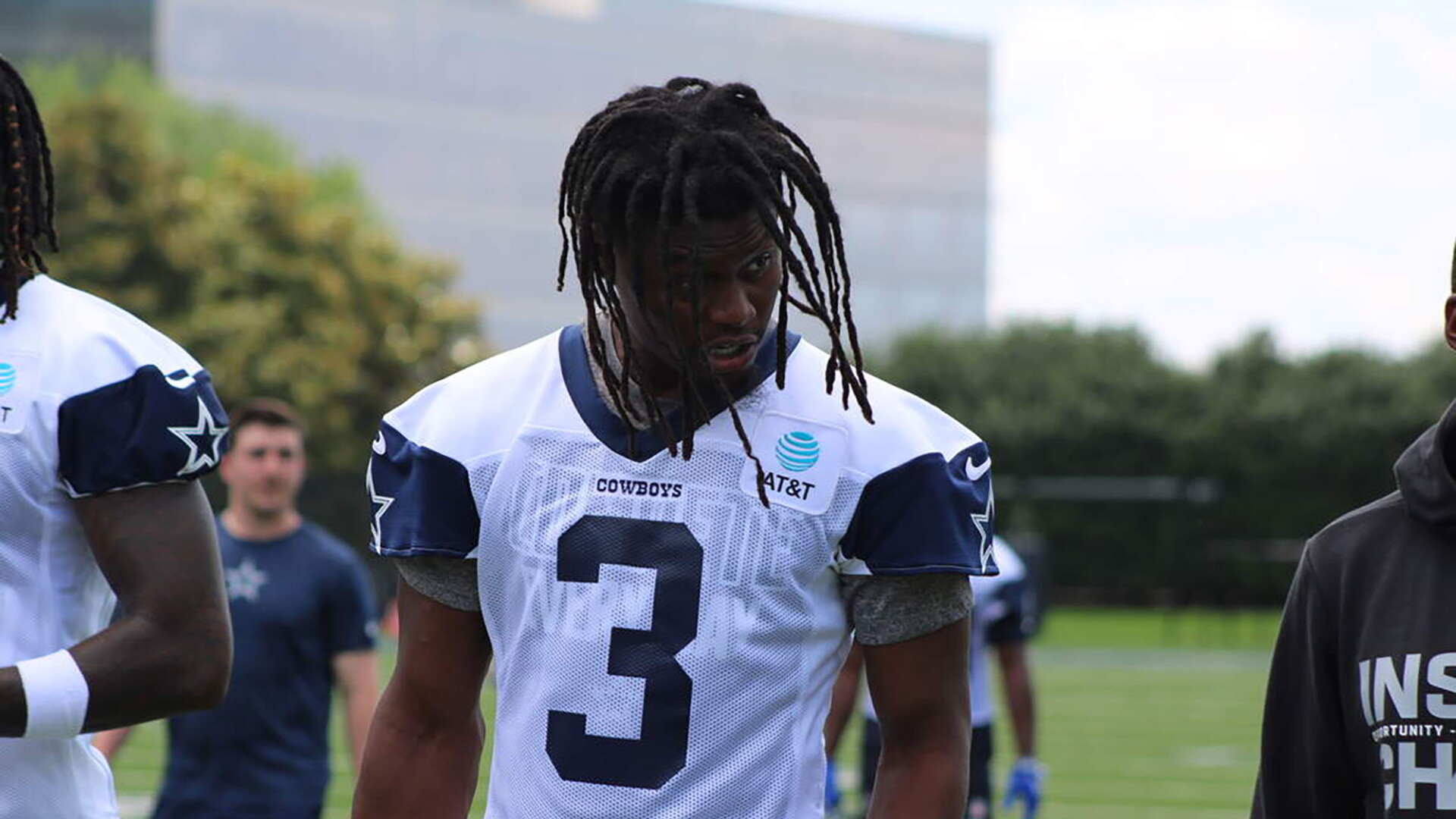 Cowboys WR George Pickens reports to training camp as expected