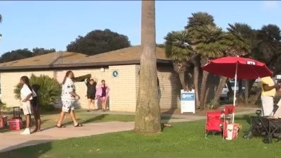 Budget cuts leave many Mission Bay restrooms closed
