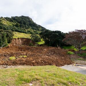 Mauao base track repairs continue after new slips