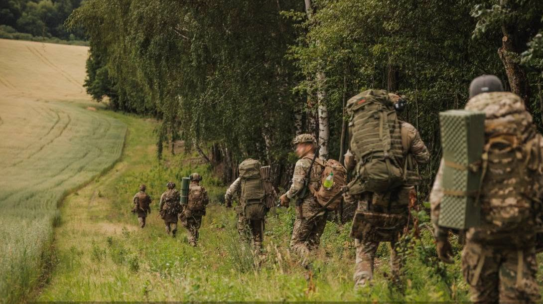 Ukrainian forces repel more than 200 Russian assaults over past day
