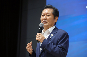 DP leadership candidate calls for merger with Rebuilding Korea Party, again