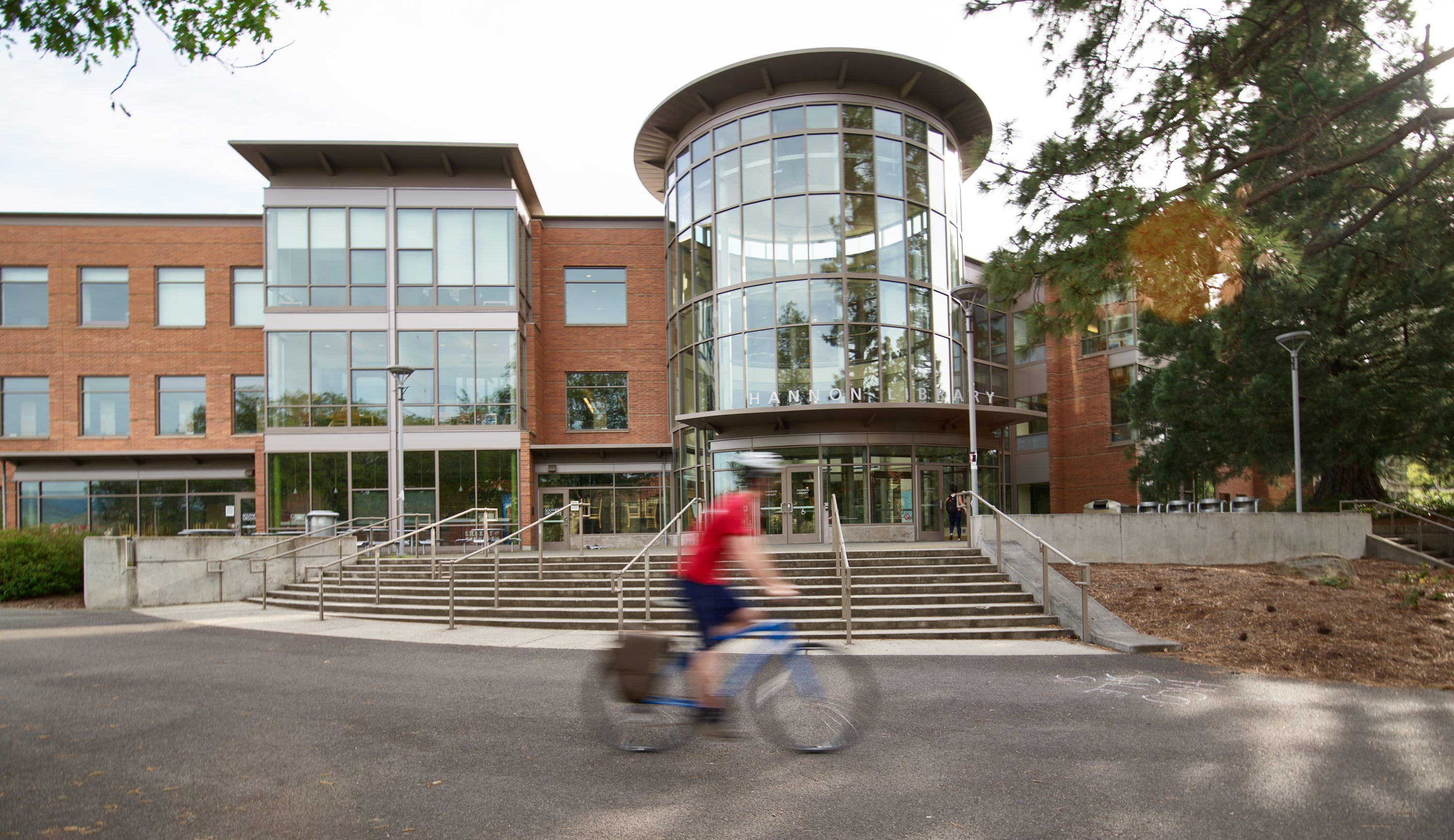 Could a public campus really close? The fight to save Southern Oregon University