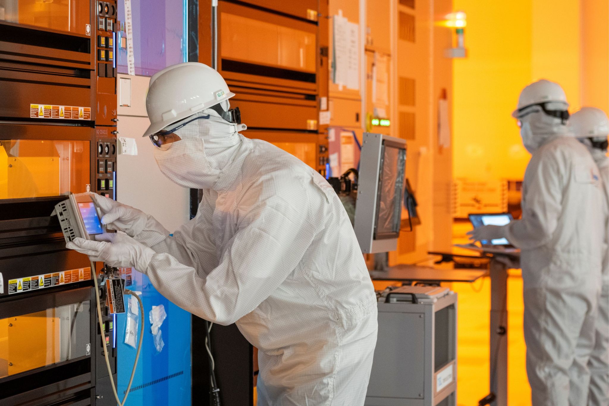 South Korean teens are skipping degrees for semiconductor school—they’re landing six-figure jobs at 17 while their friends regret going to college