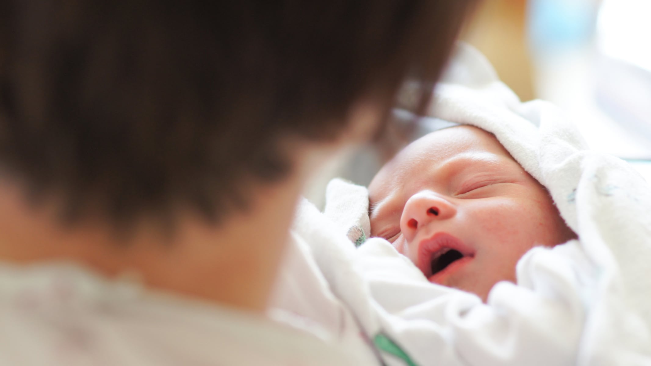 She was born without arms. Now she’s showing the world how she became a mom