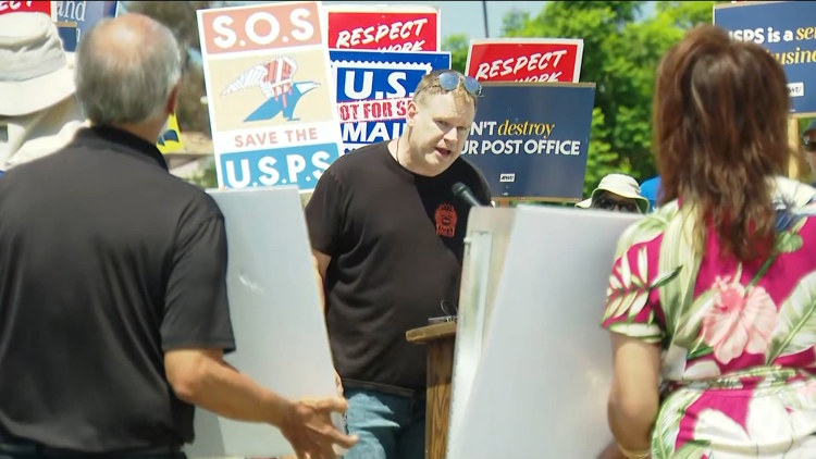 San Diego postal workers rally against neighborhood post office closure