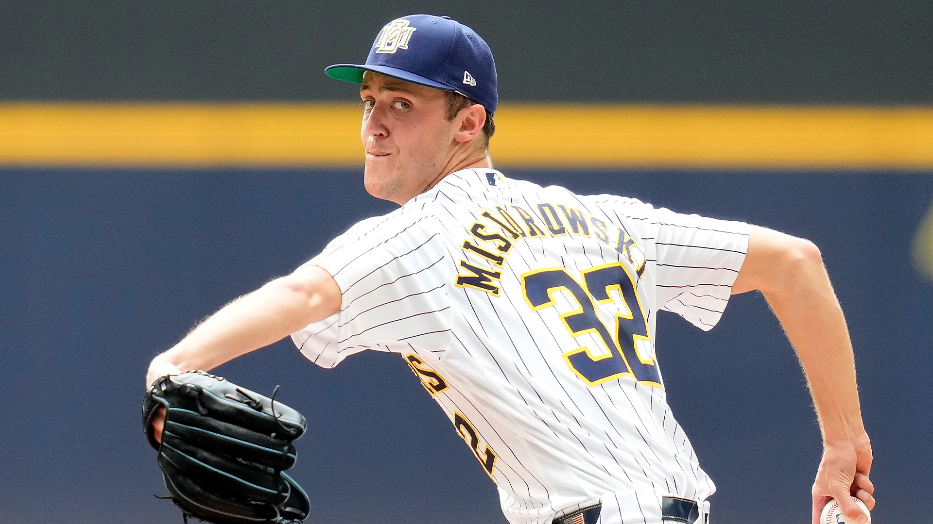 2026 MLB Odds: Bettors Backing Brewers To Win World Series, 'Miz' For Cy Young