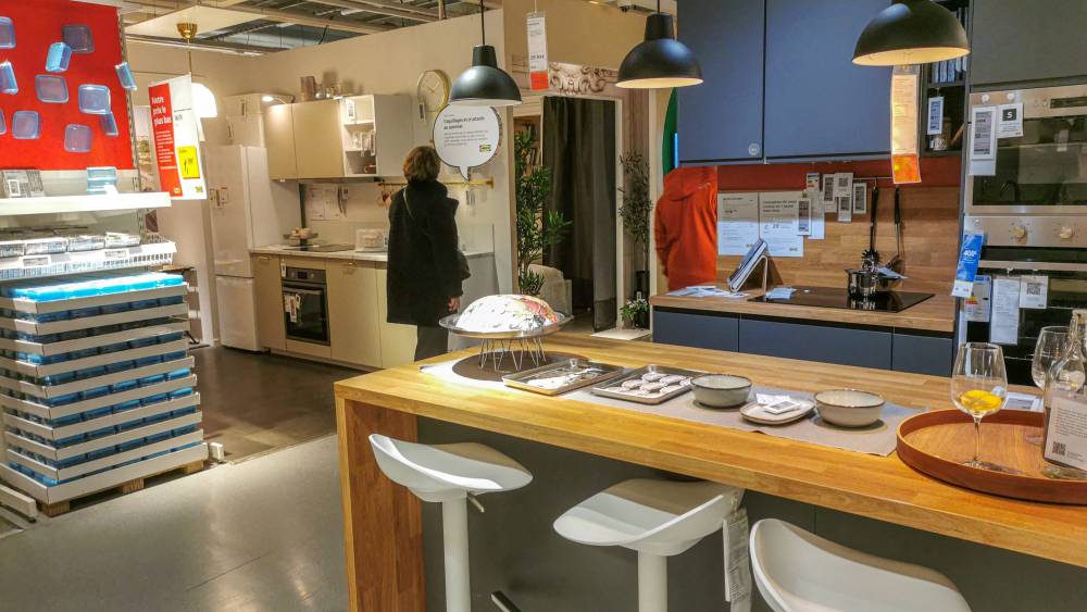Merging Furniture Styles: How the 80/20 Rule Helps Couples Decorate