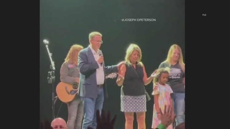 Ex-Spokane Mayor files federal lawsuit seeking $10M over city council's alleged retaliation for prayer event
