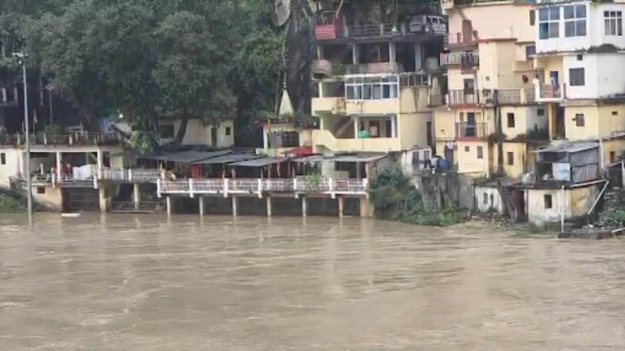 Char Dham, Hemkund Sahib Yatra Halted, 111 Roads Shut Across Uttarakhand