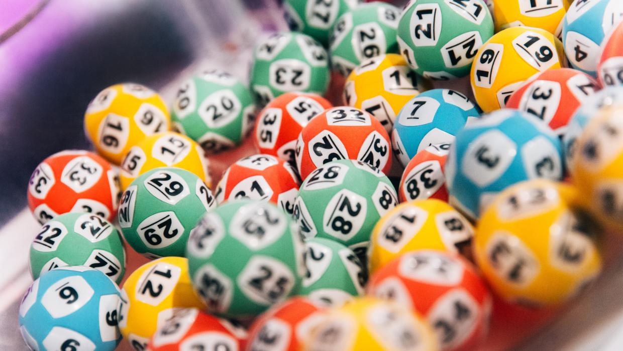 Two Lotto players win $500,000