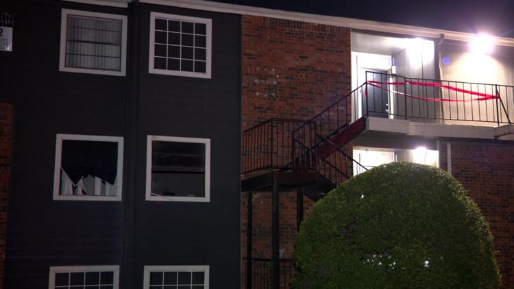 6 apartments and 9 people affected by 2-alarm fire in North Dallas