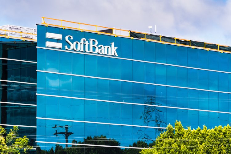 FCC approves SoftBank's acquisition of ISP WideOpenWest