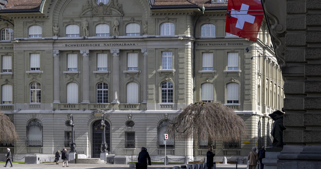 Swiss National Bank’s zero rate outlook squeezes lenders as low-yield era extends to 2027
