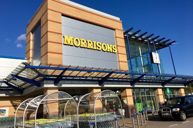 Morrisons introduces AI trolleys but shoppers have major criticism over move