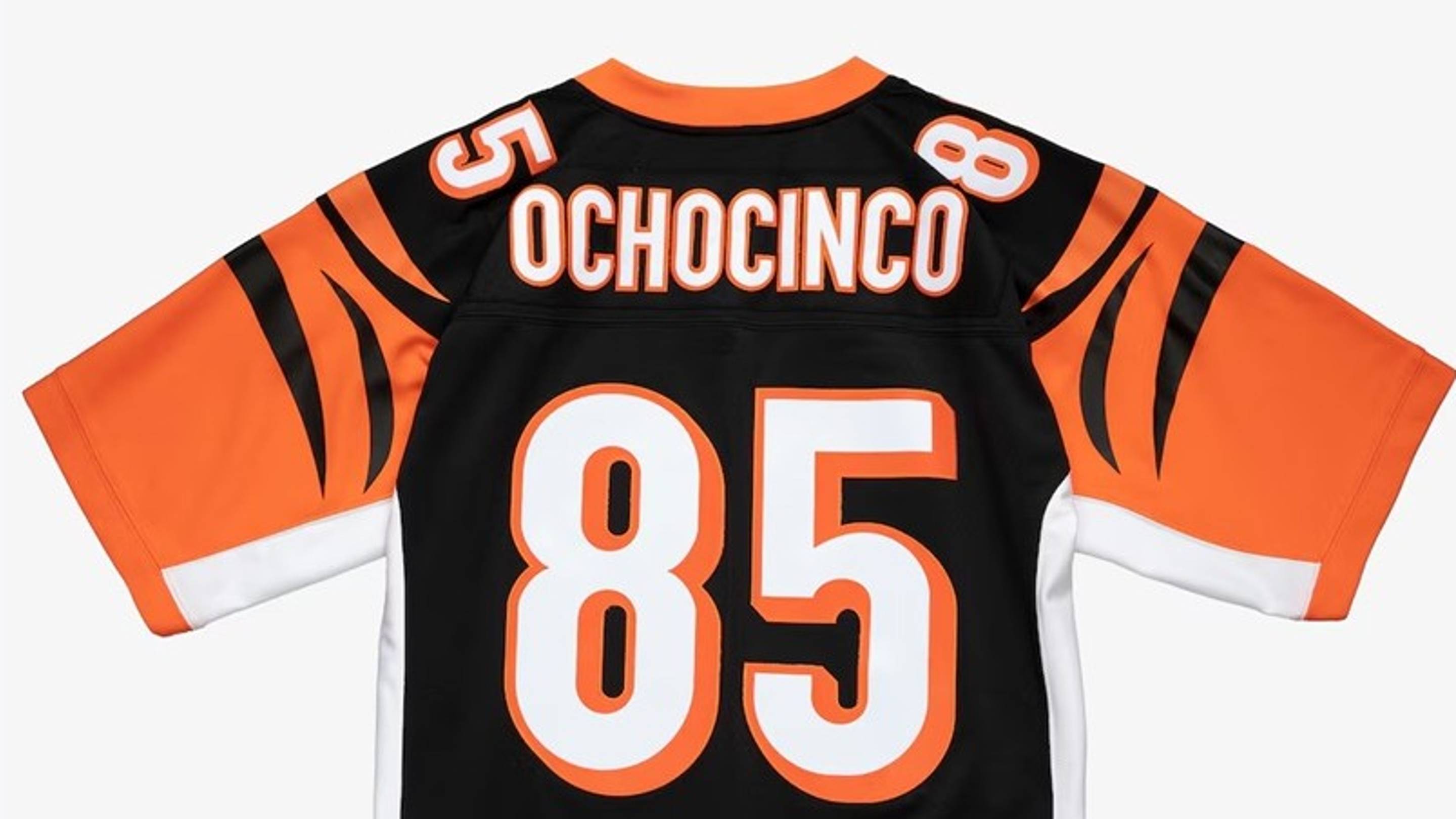 10 Iconic NFL Jerseys Are Heavily Discounted Online