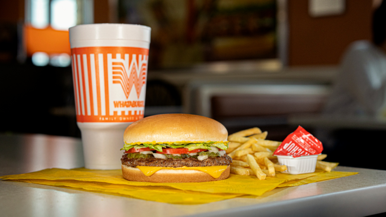Whataburger sets opening date for Orlando location