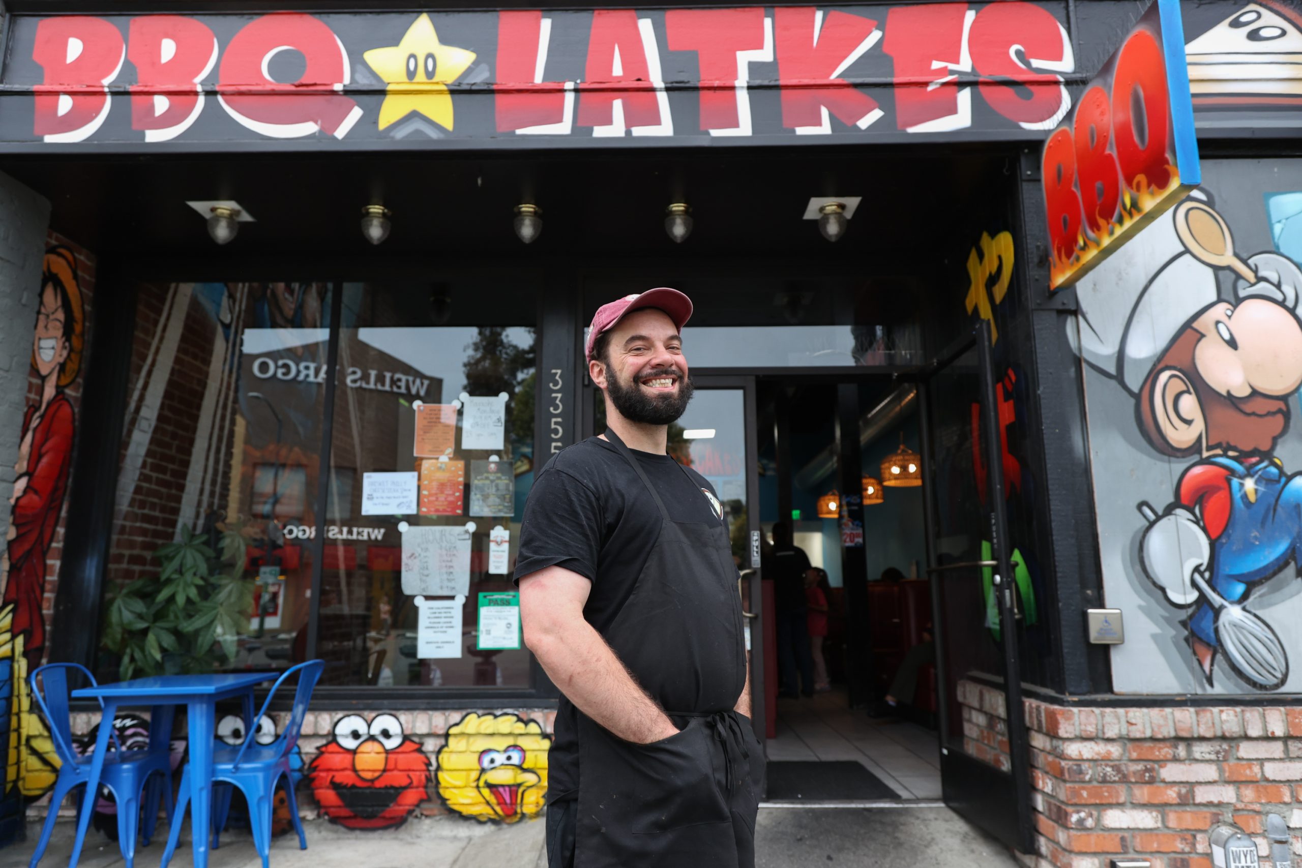 At this Oakland BBQ spot, diners can sing for their supper