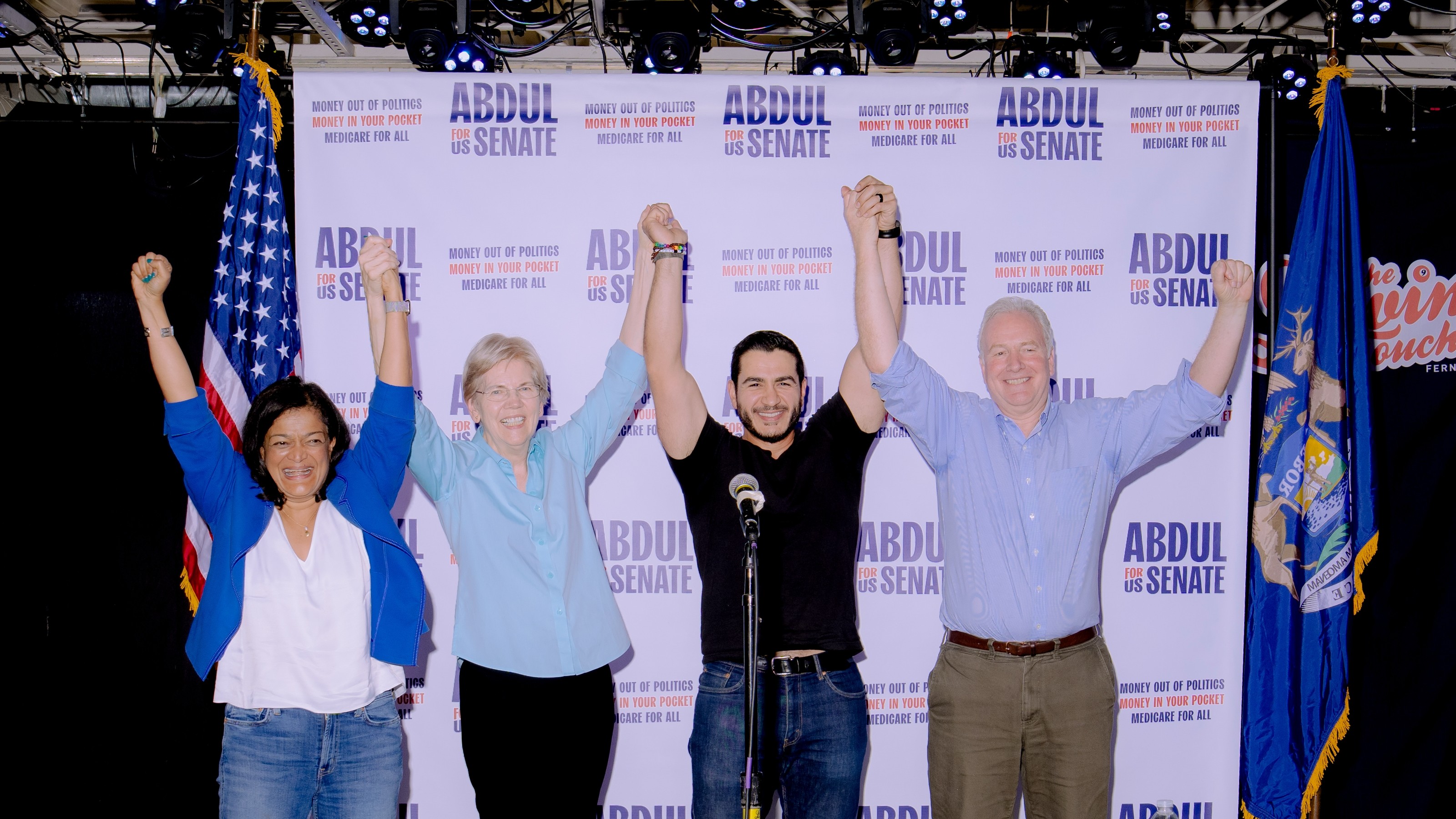 Progressives Try for a Purple State