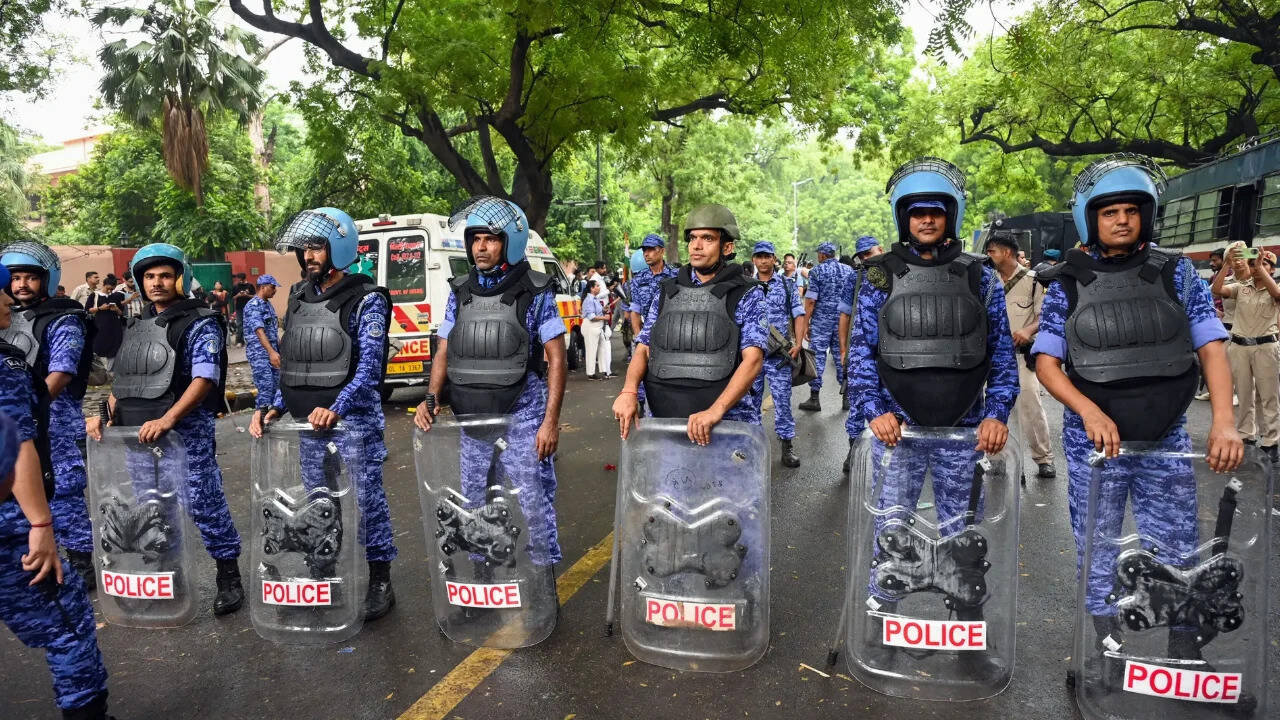 Continue with your duties fearlessly, CRPF chief tells troopers amid pellet gun row