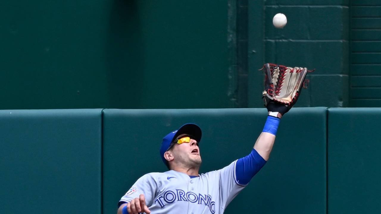 ‘A gamechanger’: Yesavage talks Varsho’s grab, fielding ability
