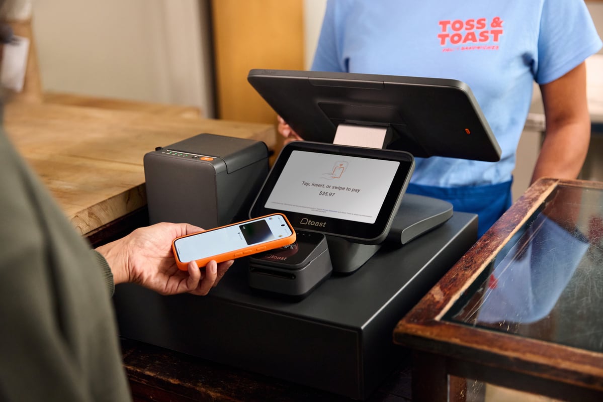 Washington shoppers among worst tippers in U.S., just above D.C. and California