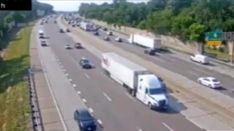 Motorcyclist injured after crashing into vehicle on I-270 near Gravois Road