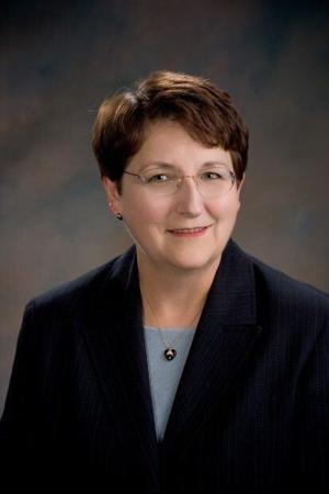 Lincoln school board members raise questions over hiring consultant to explore cheaper health insurance