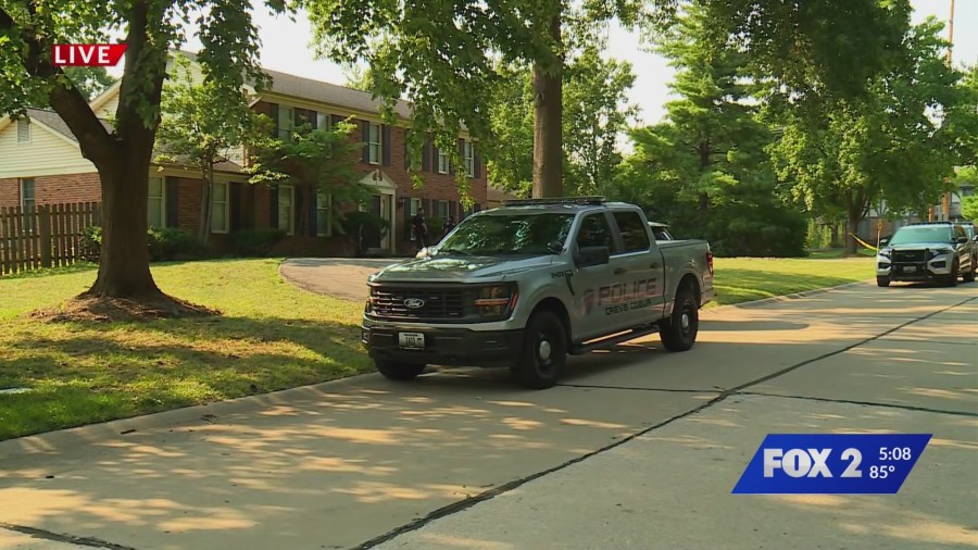 Shots fired into Creve Coeur home, police investigating